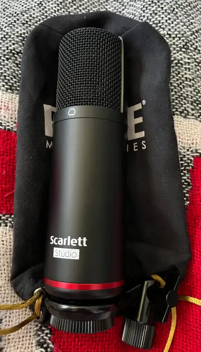 Focusrite Scarlett Studio Condenser Microphone, View more