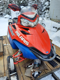 Chassis motoneige polaris et Arctic cat