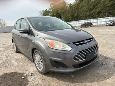 Runs and drives perfect 229k kms No warning lights on the dash! I can provide safety for a bit more.