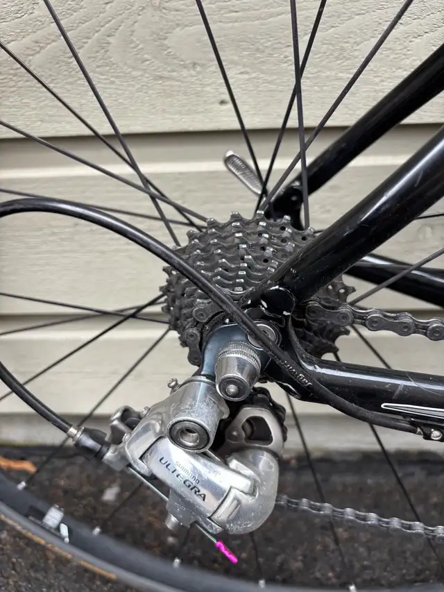 2005 Specialized Tarmac Comp 49cm in Road in Ottawa - Image 4