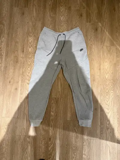 Nike tech fleece XL, View more