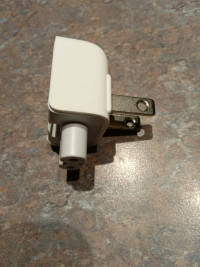 Apple cord adapter