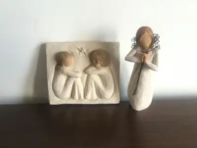 Willow Tree Friendship plaque & figure, View more
