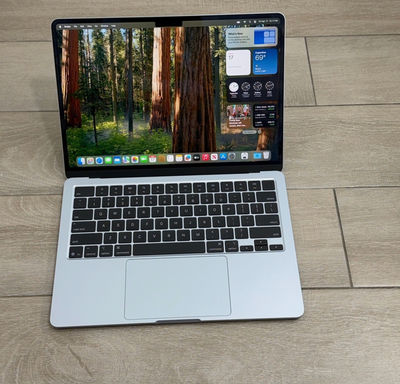 Apple MacBook Air M4 13" 16GB RAM 256GB SSD 10-Core, View more