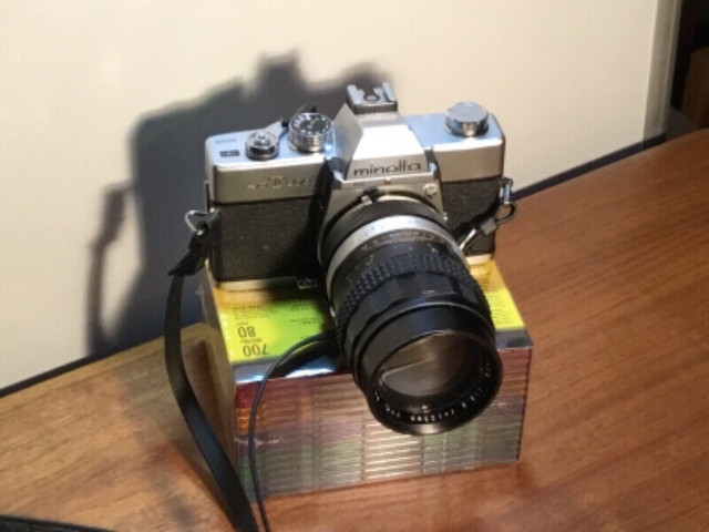 Minolta SRT200 film camera in Cameras & Camcorders in Cambridge
