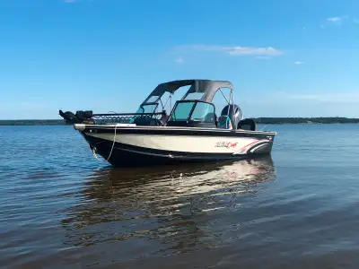 Hi have a perfect fishing boat for everyone 2018 alumacraft t pro 195 200 hp Yamaha motor Sport Bimi...