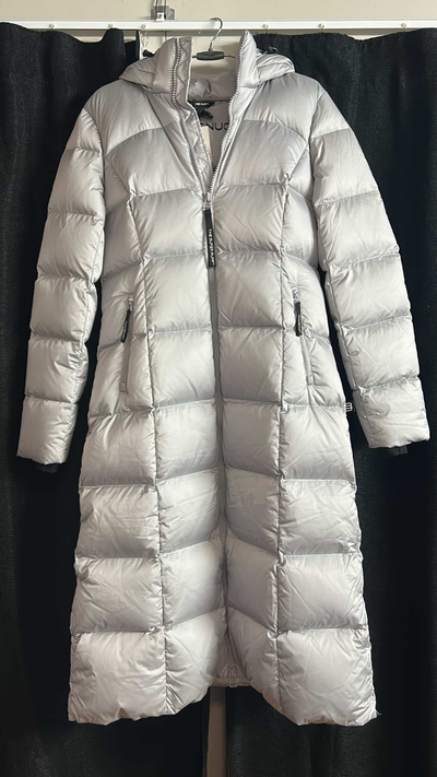 NEW Aritzia Super Snug Puff Satin Flex Jacket Large (fits M), View more