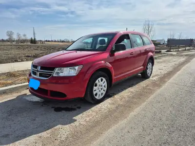 2015 Dodge Journey 2.4L 4 cylinder FWD 5 passenger 182000 km Good Condition, Clean Title, Clean Inte...