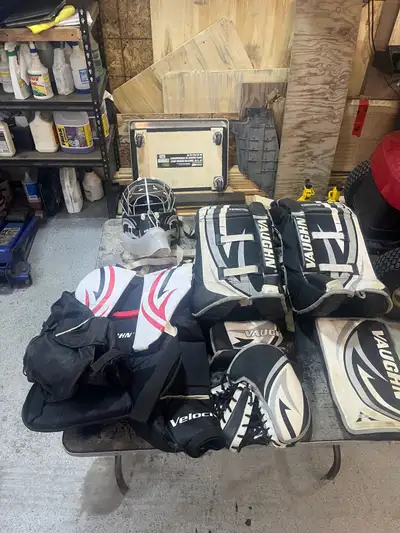  Road hockey goalie equipment, View more