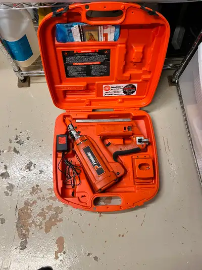 Good working guns, I have 2, no batteries, 300 each.