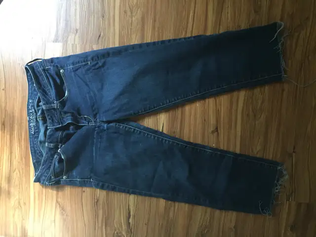 Jeans. in Women's - Bottoms in Kamloops - Image 5
