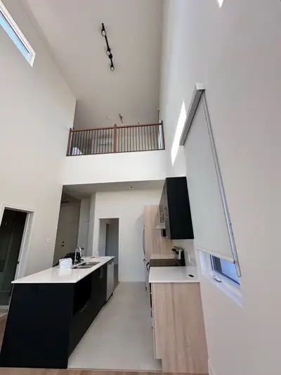 1 month free rent - Lease Take Over