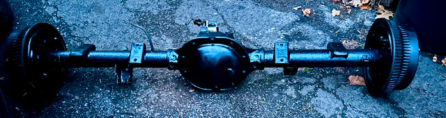 98 DODGE DAKOTA 4x4 REAR DIFFERENTIAL FOR SALE in Transmission & Drivetrain in St. Catharines