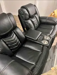 Electric Power Recliner Sectional.