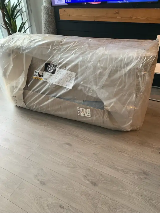 Outdoor and Indoor furniture for sale in Chairs & Recliners in City of Toronto - Image 7