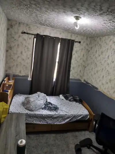 Room for Rent - January 1st - Charlottetown Bedroom for rent in a quiet shared house just behind UPE...