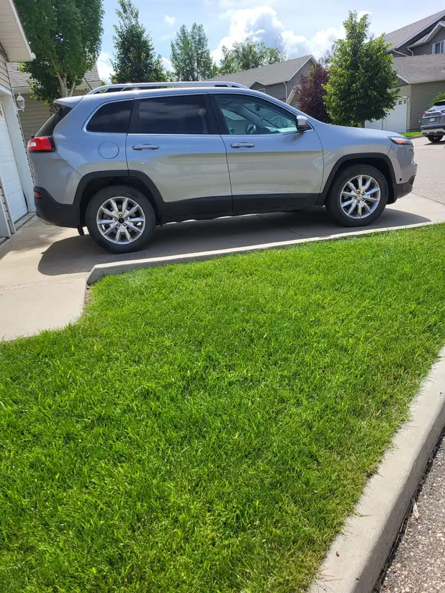 2015 Jeep Grand Cherokee 63008303233667121
