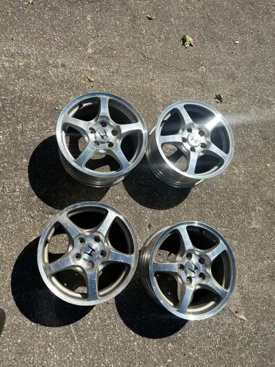 Honda S2000 AP1 oem 5x114 16” rims No bends or cracks Some minor scratches $300obo