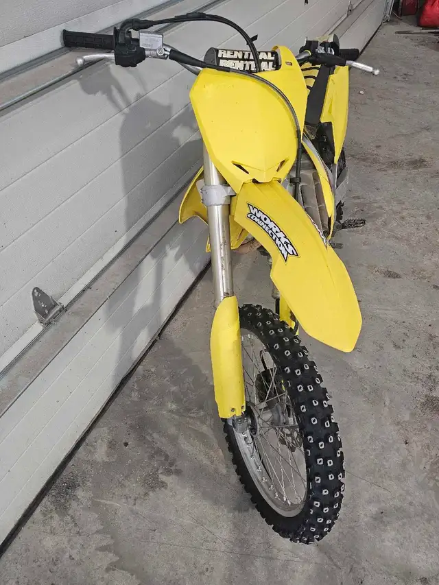 2015 suzuki RMZ450 in Dirt Bikes & Motocross in Winnipeg - Image 4