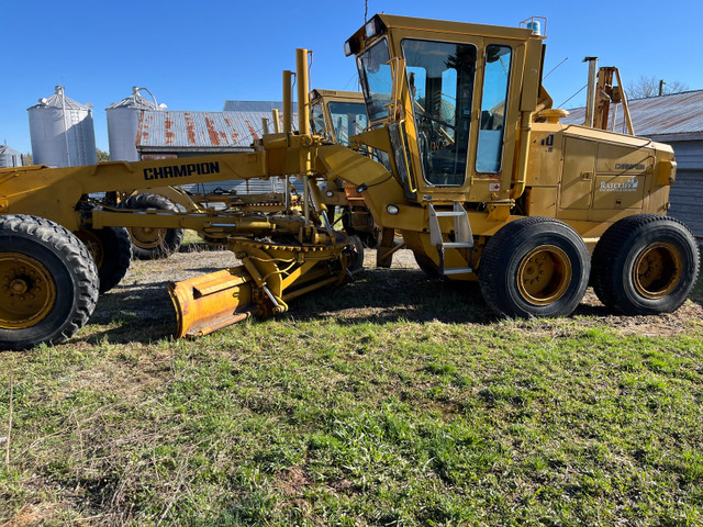 2 Champion Graders For Sale in Heavy Equipment in Kawartha Lakes - Image 2