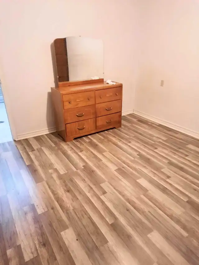 Basement for rent Keele/Major MacKenzie Maple in Short Term Rentals in Markham / York Region - Image 3