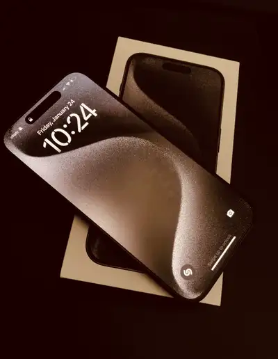 iPhone 15 pro 128go, View more