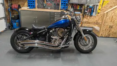 Check out this 2009 Kawasaki Vulcan Bobber, a real head-turner with its custom bobber style! This bi...