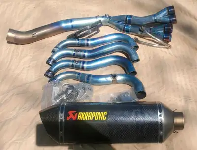 GSXR 1000 Akrapovic Exhaust K7 & K8 2007 and 2008 GSXR 1000 Full Titanium Headers with Carbon can. C...