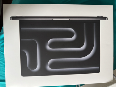 LNIB 14 inch MacBook Pro M4, View more