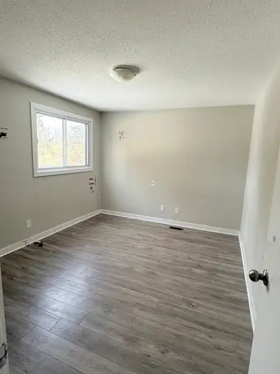 Room for Rent – Available July 1st | Near Algonquin College A room is available on a sharing basis i...