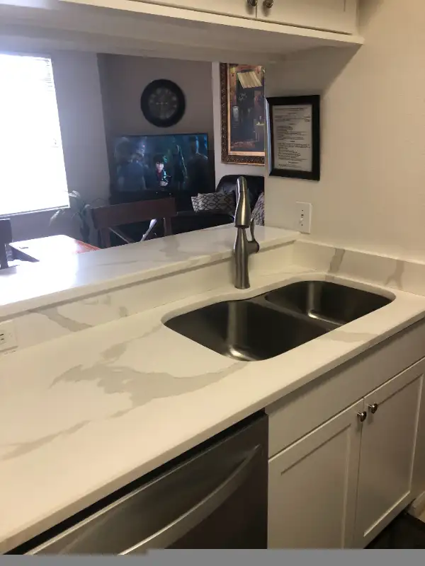 Clearwater Beach Luxury Resort Style Condo in Florida in Canada - Image 5