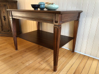 Vintage high quality solid hardwood coffee tea table