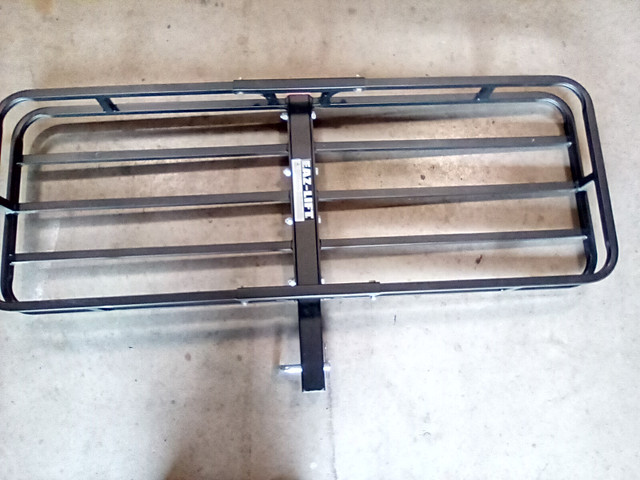 Heavy Duty Hitch Mount Cargo Carrier 500 lbs Capacity in Other in City of Halifax - Image 2