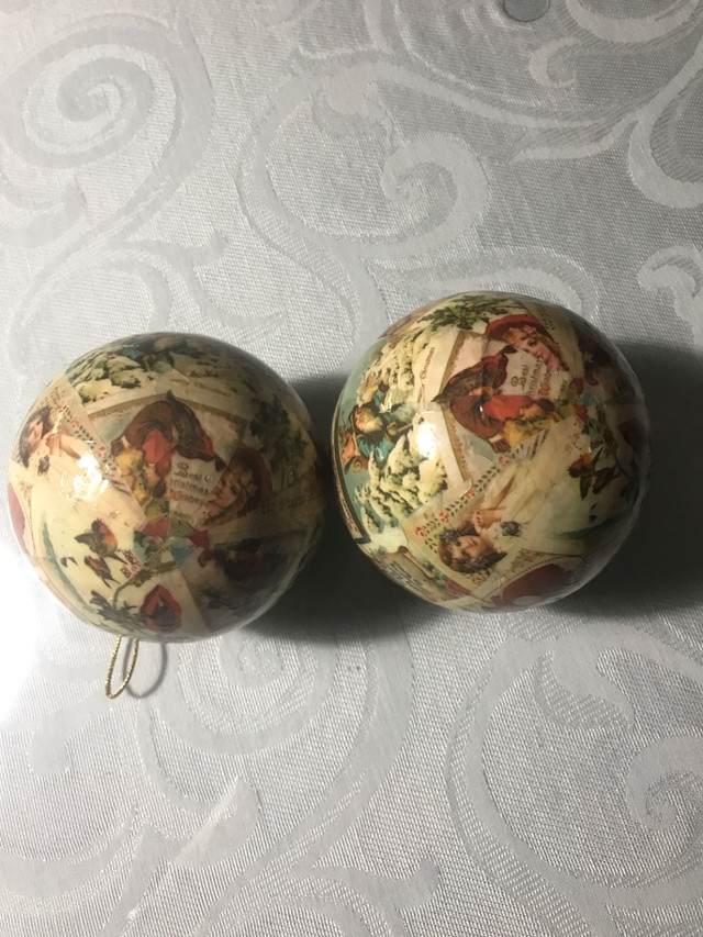 Vintage themed Christmas ornaments in Holiday, Event & Seasonal in London - Image 4