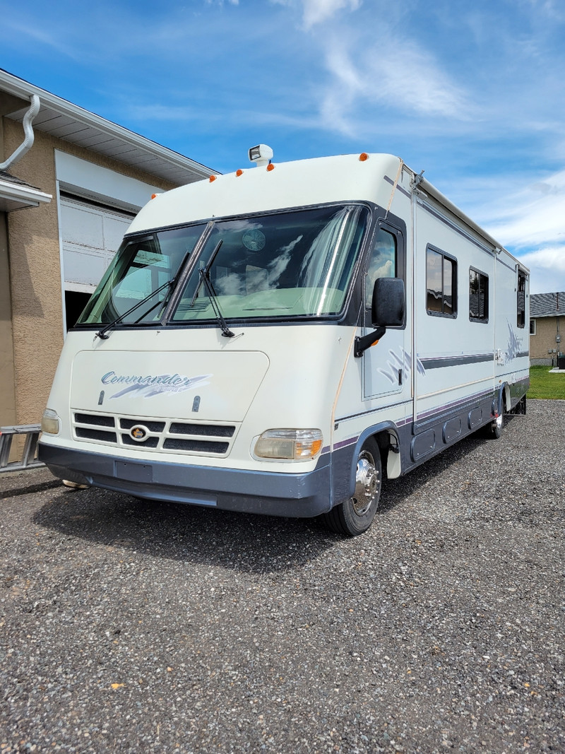 1999 Commander by Triple E Class A RVs & Motorhomes Cranbrook Kijiji