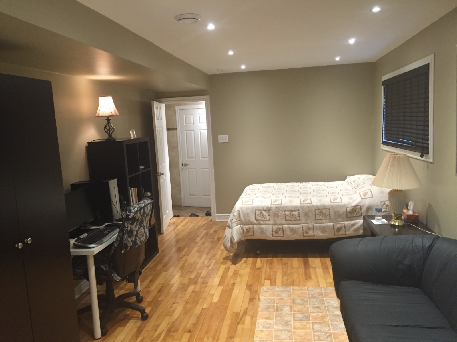 Chomedey Bachelor for rent Oct 2026 (All Included) — photo 3