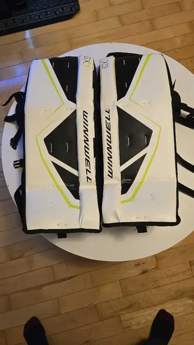 Winwell street hockey goalie pads. Brand new! Size 27, View more
