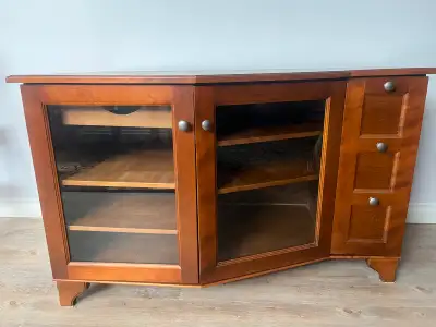 Meuble en bois pour TV, View more