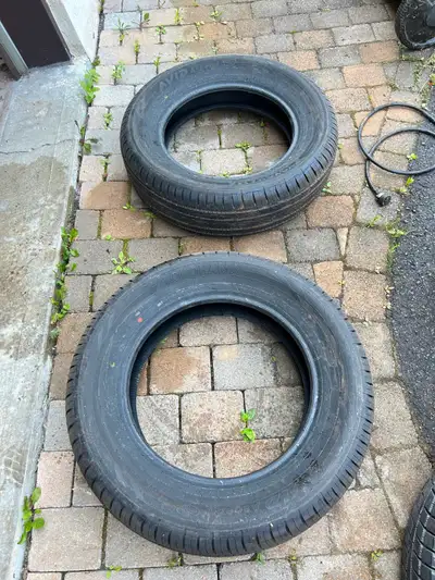 Two All-Season Tire: Yokohama Avid Ascend 225/65R17 102H Only used for one trip. Like new. TWO for 2...