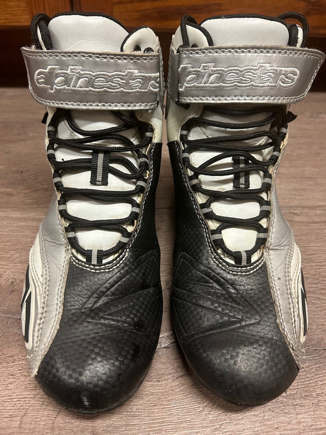 Alpine Stars motorcycle shoes - women’s size 6 in Women's - Shoes in Cambridge - Image 2