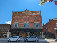 Prime Commercial Space for Lease - Downtown Renfrew