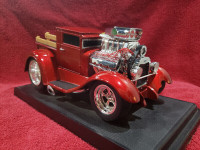 MUSCLE MACHINES 1929 MODEL A FORD DIE CAST COLLECTIBLE