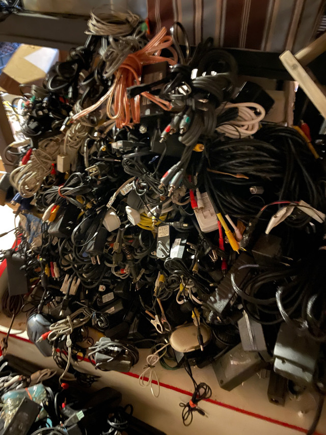 50,000 different cords and cable collection in Arts & Collectibles in St. Albert - Image 3