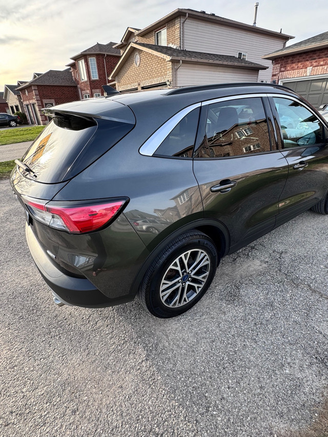 2020 Ford Escape SEL AWD  in Cars & Trucks in Barrie - Image 3