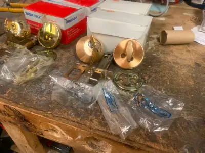 New never installed still in the box, Weiser round deadbolt door lock, $35.00 each, I have 4 sets. L...