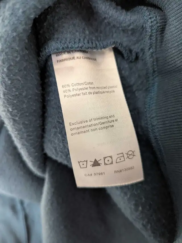 Men's fleece sweater in Men's in Calgary - Image 4