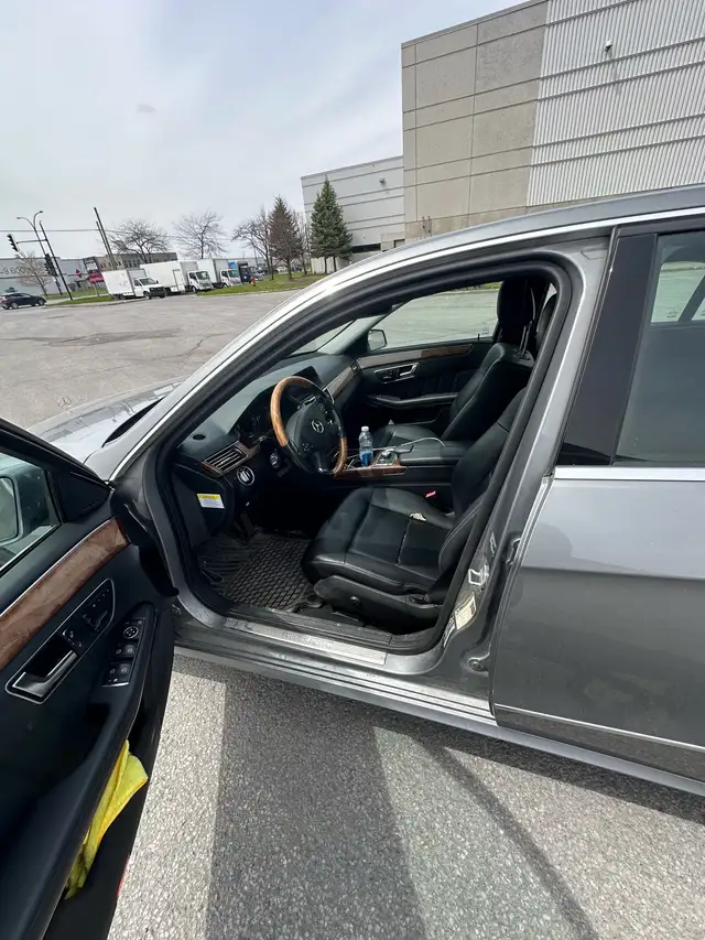 Mercedes E35063406570668033123