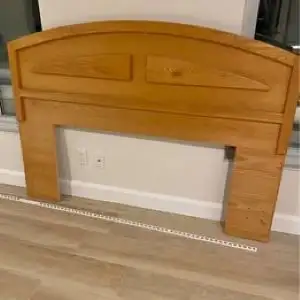Tête de lit ET miroir pour commode en bois véritable in Dressers & Wardrobes in Longueuil / South Shore - Image 3
