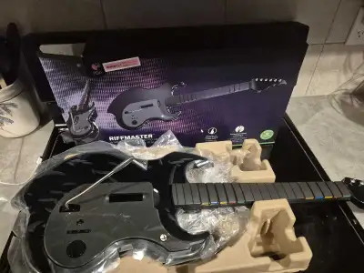 riffmaster guitar , View more