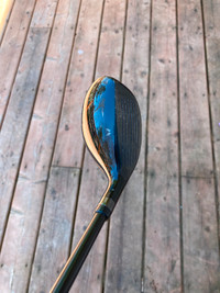Wilson Golf D9 4 Hybrid 22° - Left Handed